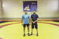 مسابقات پرهیجان کشتی در خانه شبستریان‌ها!