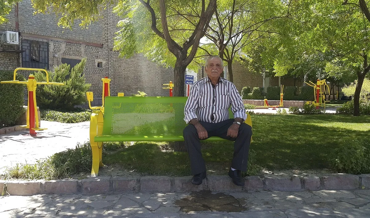 عمو زینل، گوگل کشتی مشهد است!