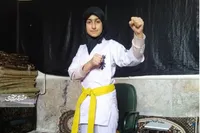 کاراته‌کاری که آرزوهایش را می‌نویسد