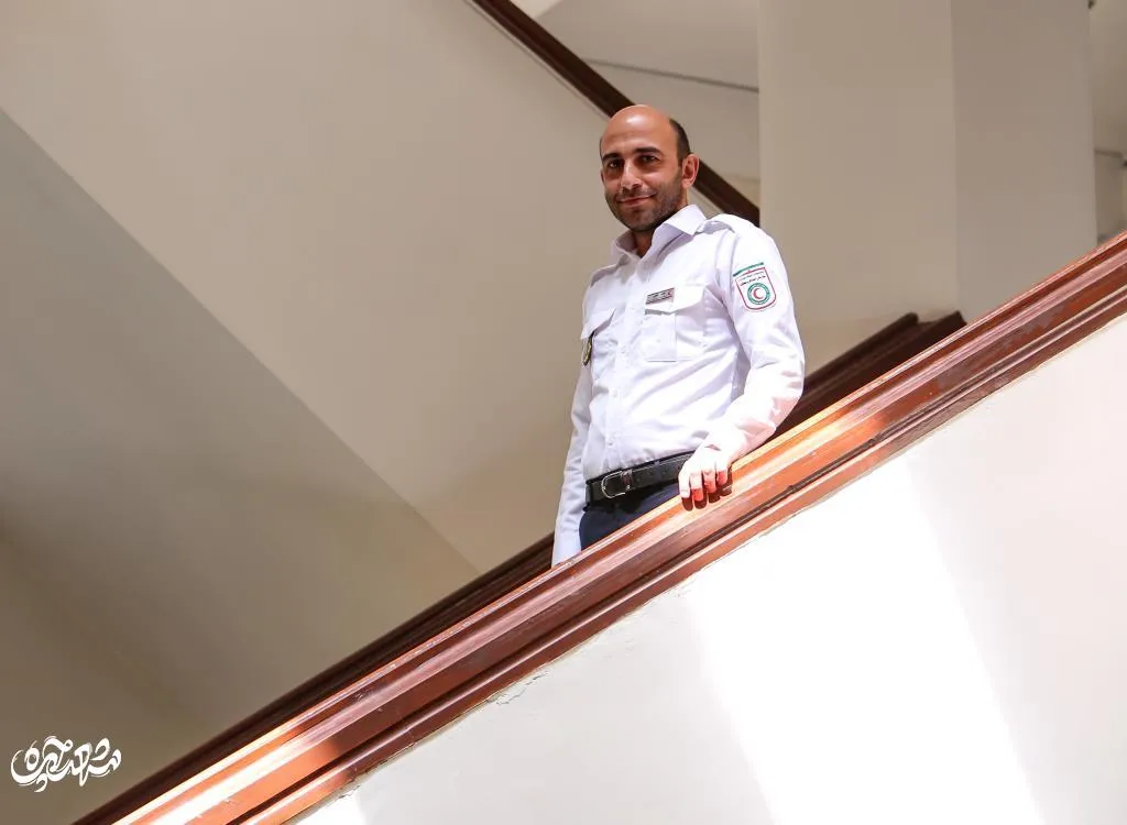 حامد کافی امدادگر