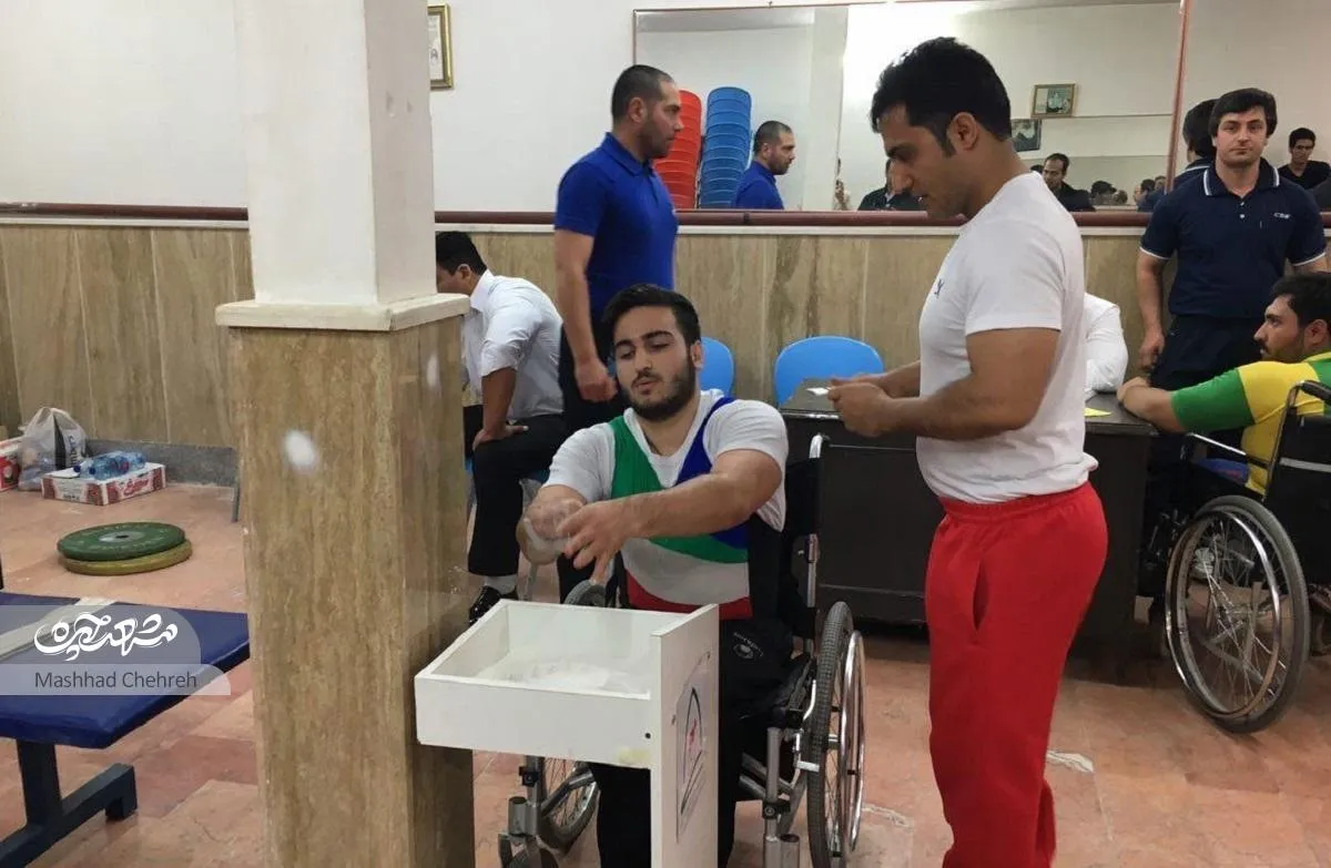 باید معلولان را به ورزش تشویق کنیم