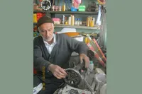 چرخ زندگی‌ام به چرخ خیاطی گره خورده