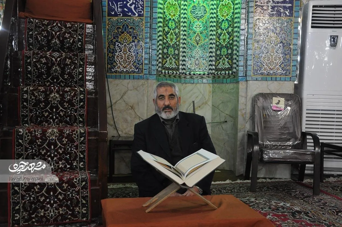 محمدحسن رضایی چهار فرزند مداح و قاری تربیت کرده است