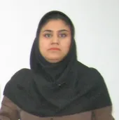لیلا حقیقی مربی خط و نقاشی و معرق&zwnj;کاری معلولان است