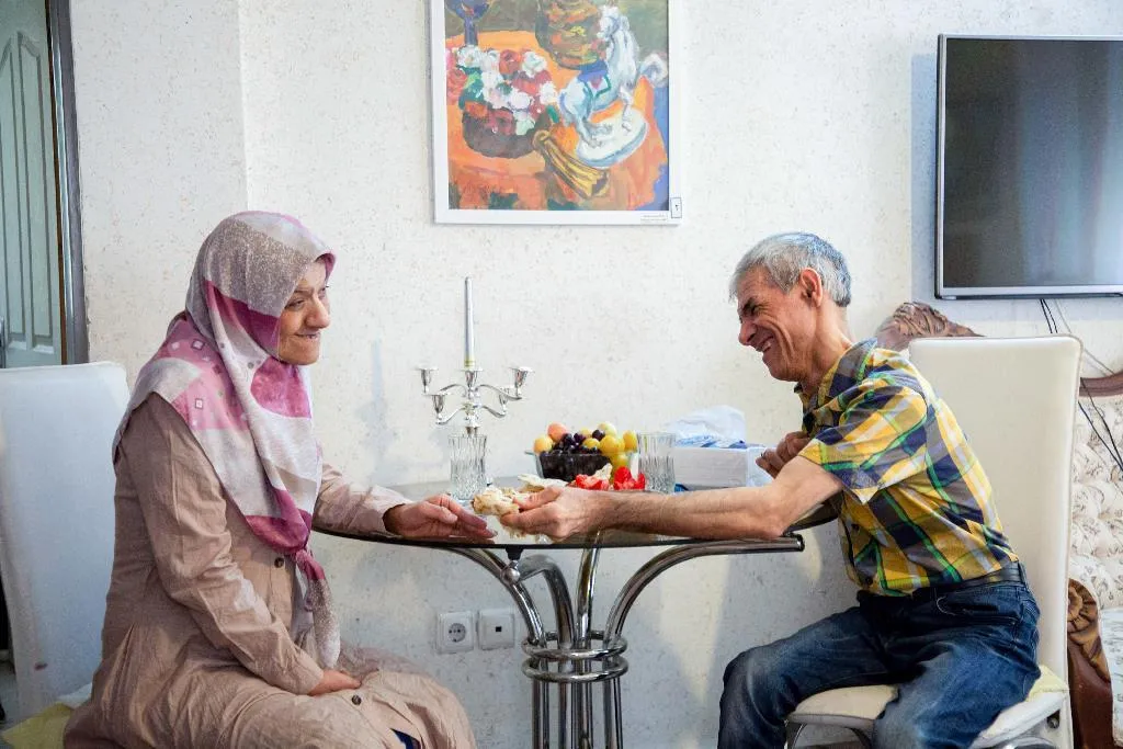 ابوالفضل و پروین زوج عاشق