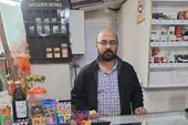 کاسب محله عبدالمطلب تلاش می&zwnj;کند حبیب&zwnj;الله باشد