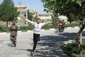 دویدن روی ریل&zwnj;های راه&zwnj;آهن از احمد روشن&zwnj;ضمیر قهرمان ساخت