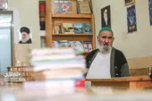 مهاجر واقف کتابخانه ۱۰ هزار جلدی