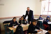 تحصیل در داخل کشور را به بورسیه انگلیس ترجیح دادم