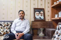 مین‌ در دستم همچون موم بود!