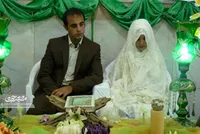 نوید و فاطمه در نجف عقد کردند و در مسجد عروسی