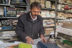 img-profile-author