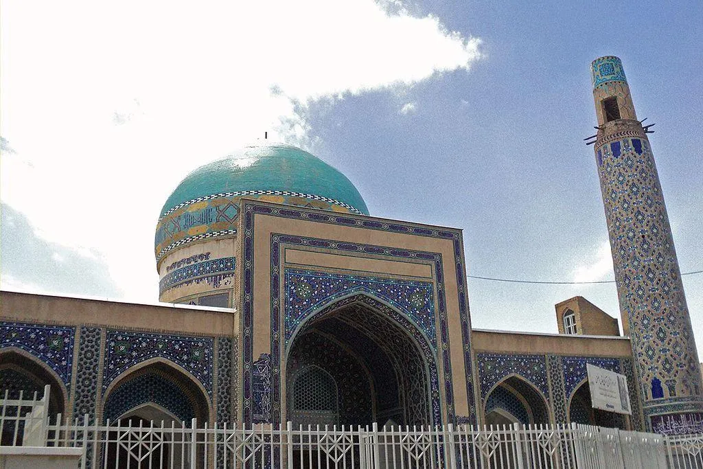 Masjed_shah_(72_tan),_2014