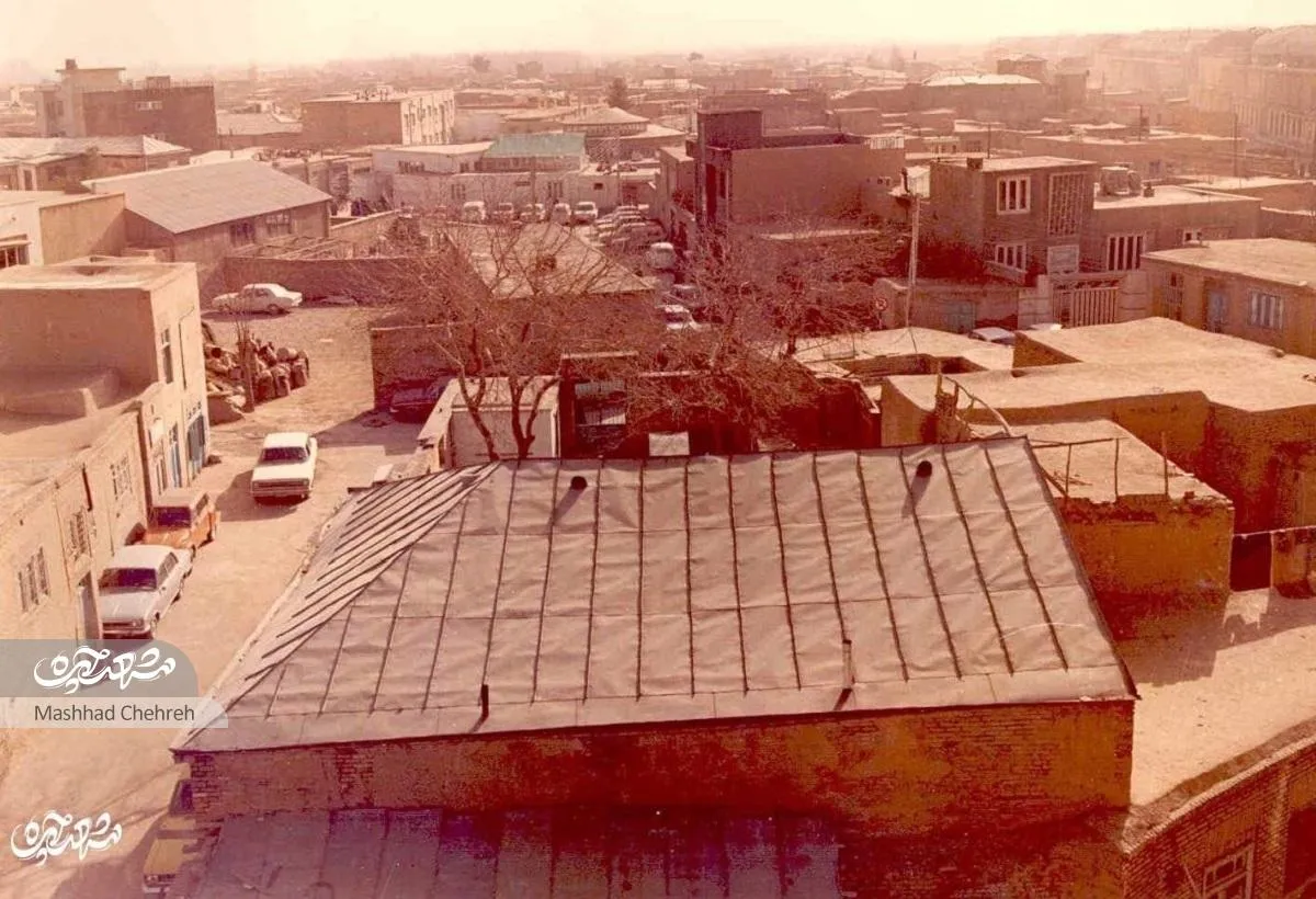 خانه‌های عیدگاه با خشت‌خام و کاهگل سرپا شده بود
