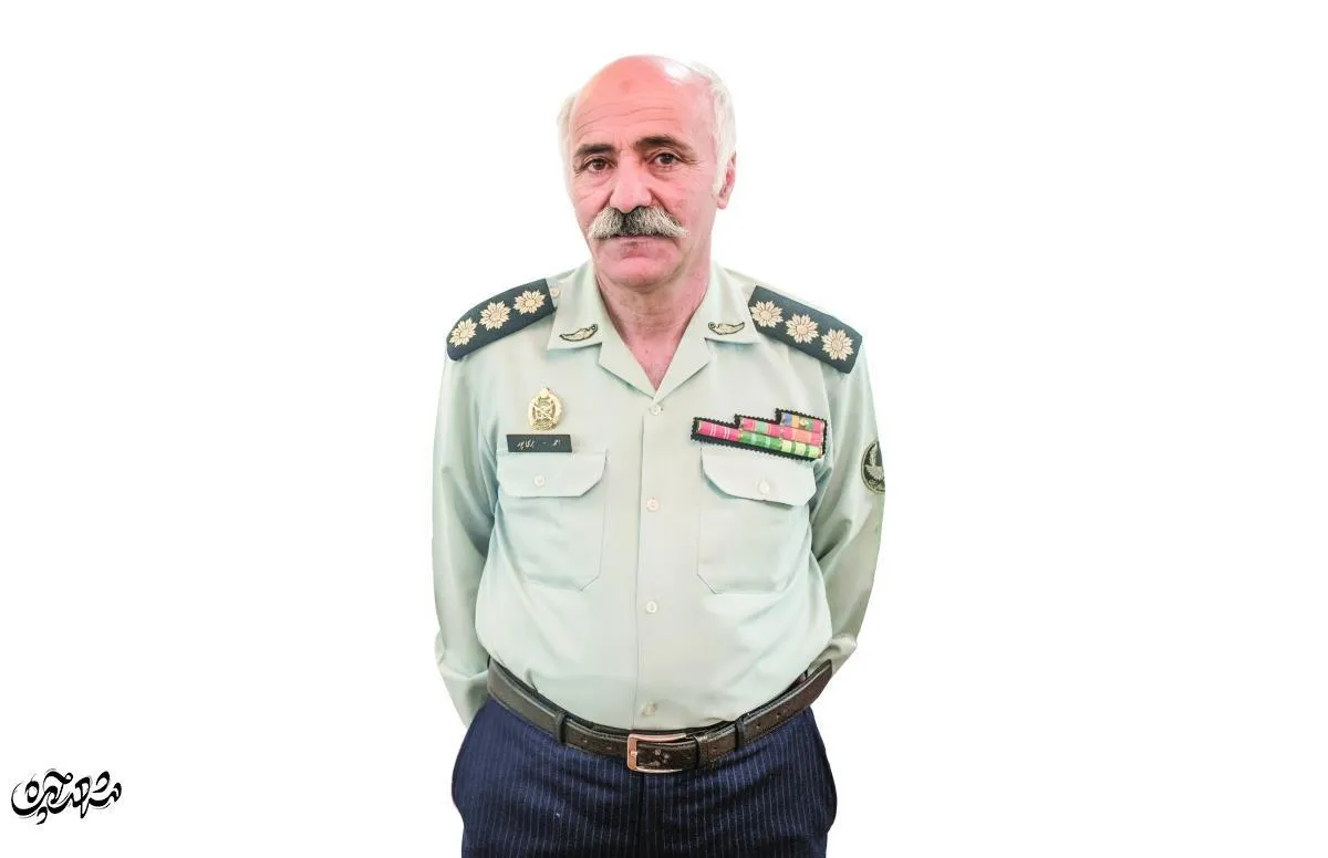 احمد برسی‌پور، سرهنگ بازنشسته نیروی هوایی